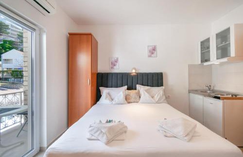 Baska Voda Apartment | Apartment Kristina Dujmovic