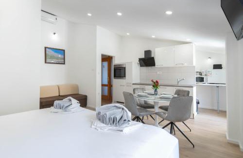 Baska Voda Apartment | Apartment Kristina Dujmovic