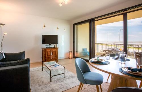 Saint-Brevin-l'Ocean Apartment | Apartment Le Bellevue by Interhome
