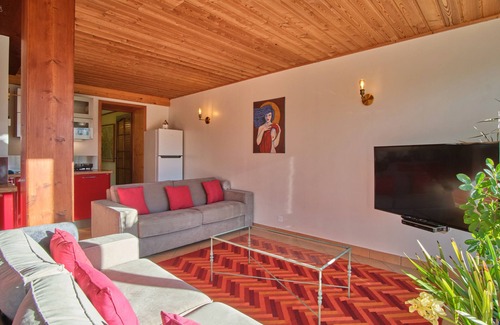 Villard-de-Lans Apartment | Apartment 'La Croix Du Sud' with Mountain View, Private Terrace and Wi-Fi