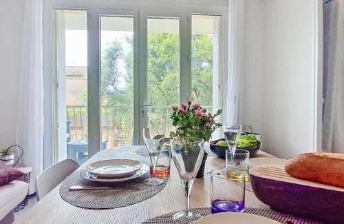 Six-Fours-les-Plages Apartment | Apartment La siesta by Interhome
