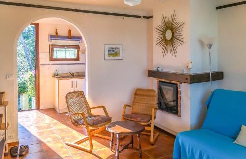 Le Brusc Apartment | Apartment La Cigale by Interhome