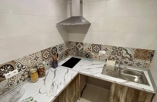 Guadix Apartment | Apartment 'La Medina' with Wi-Fi