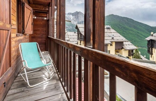 Grangesises Apartment | Apartment La Piazza Deluxe in Sestriere - 4 persons, 1 bedrooms