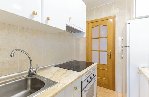 Piedralaves Apartment | Apartment 'La Serradilla' with Mountain View, Private Terrace and Air Conditioning