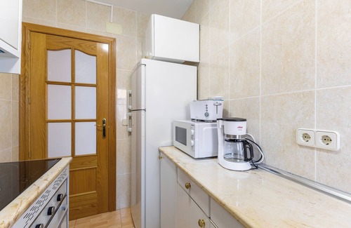 Piedralaves Apartment | Apartment 'La Serradilla' with Mountain View, Private Terrace and Air Conditioning