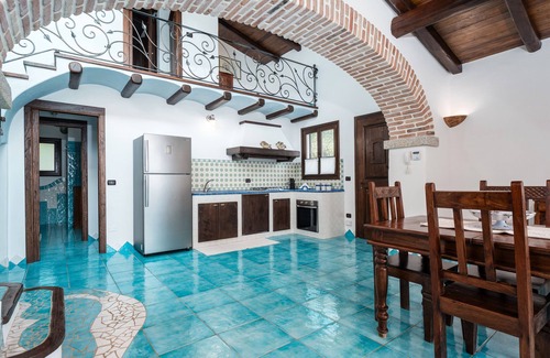 Orosei Apartment | Apartment 'La Vela A' with Sea View, Wi-Fi and Air Conditioning