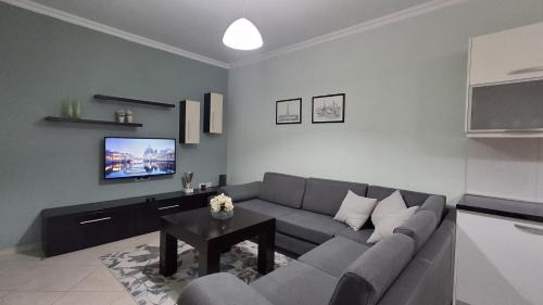 Tirana Apartment | Apartment Lakeside near Zoo & Botanic Park