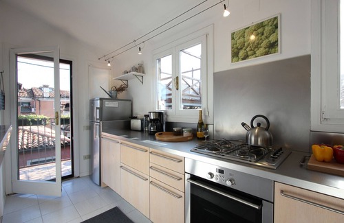 Dorsoduro Apartment | Apartment Lara Terrace (Historical Centre)