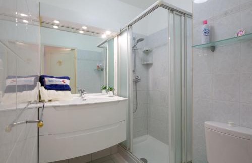 Frejus Plage Apartment | Apartment Le chant de la mer by Interhome