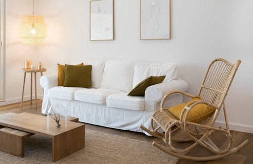 Orient Bay Apartment | Apartment Le Cozi, right on the water, BEACH VIEW