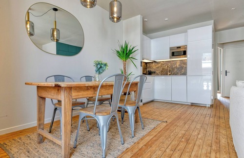 Pornichet Apartment | Apartment 'Le Dauphin' with Wi-Fi