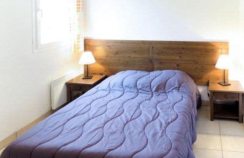 Prayssac Apartment | Apartment Le Domaine de Claire Rive-2 by Interhome