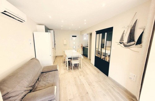 Valras-Plage Apartment | Apartment le Lys des Sables 200 meters from the beach