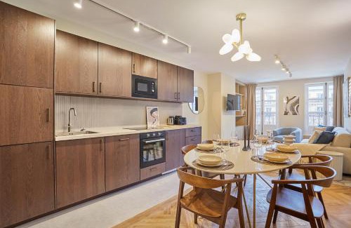 Arsenal Apartment | Apartment Le Marais by Studio prestige
