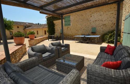 Saint-Denis Apartment | Apartment Le Mas des Trois Anges-4 by Interhome