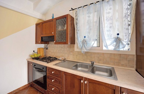 Torrazza Apartment | Apartment 'Le Mimose Bilo 4' with Pets Allowed and Mountain View