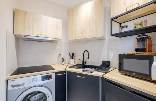 California - Pezou Apartment | Apartment Le Montfleury with shared pool, Wi-Fi and air conditioning