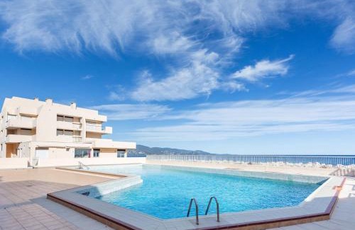 La Faviere Apartment | Apartment le Port de Bormes-6 by Interhome