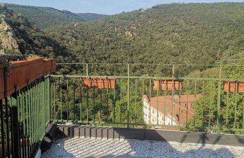 Molitg-les-Bains Apartment | Apartment 'Le Saint Joseph 32' with Mountain View, Wi-Fi and Air Conditioning