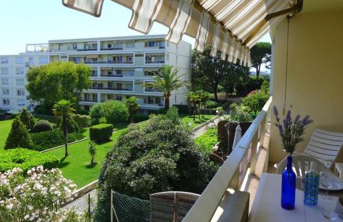 Cagnes-sur-Mer Apartment | Apartment Le Vega by Interhome