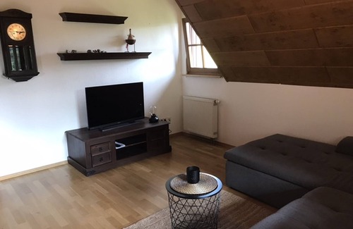 Wolfach Apartment | Apartment 'Leibgeding' with Balcony and Wi-Fi