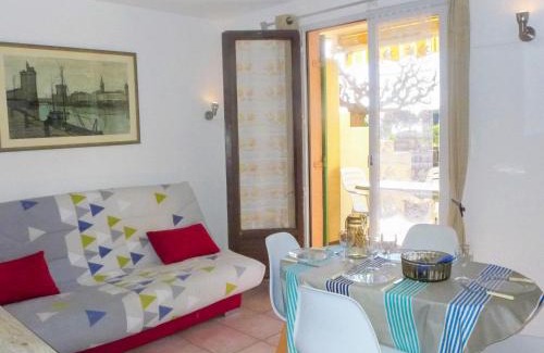 Saint-Pierre-la-Mer Apartment | Apartment Les Terrasses de la Méditerranée-1 by Interhome