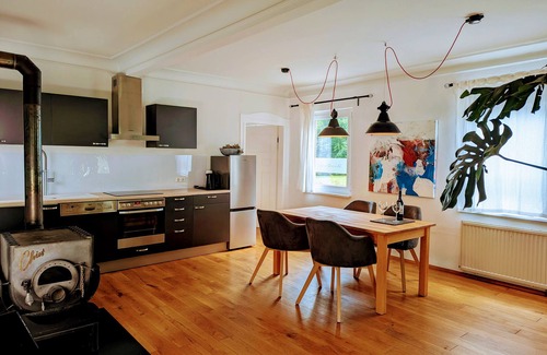 Lichtenstein Apartment | Apartment 'Lichtenstein' with Mountain View, Private Terrace and Wi-Fi