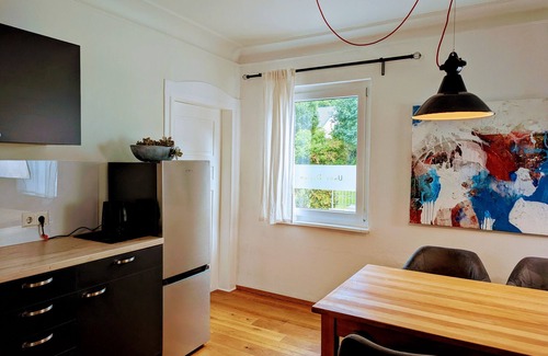Lichtenstein Apartment | Apartment 'Lichtenstein' with Mountain View, Private Terrace and Wi-Fi