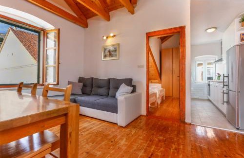 Hvar Old Town Apartment | Apartment Lilly with Amazing City View