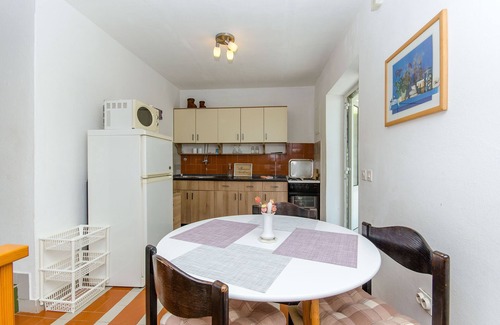 Zavalatica Apartment | Apartment Ljubica (50991-A1) - Zavalatica