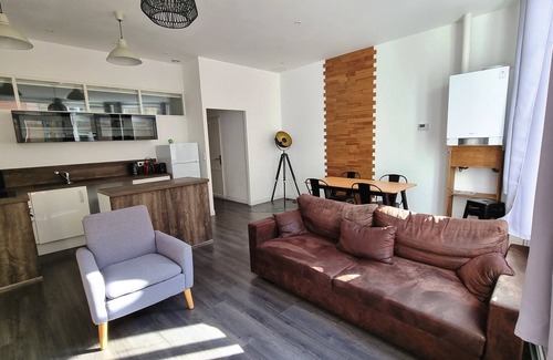 Bayeux Apartment | Apartment located in the heart of old Bayeux, 2 minutes from the Cathedral