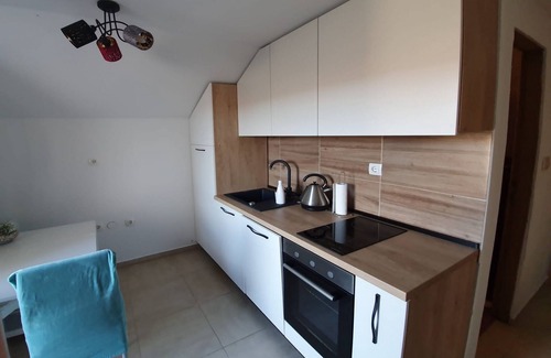 Cove Parja Apartment | Apartment Magdalena - Two Bedroom Apartment with Balcony