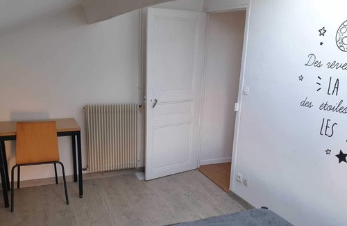 Le Teil Apartment | Apartment 'Magnifique T3 De 60m2 Pour 3' with Wi-Fi