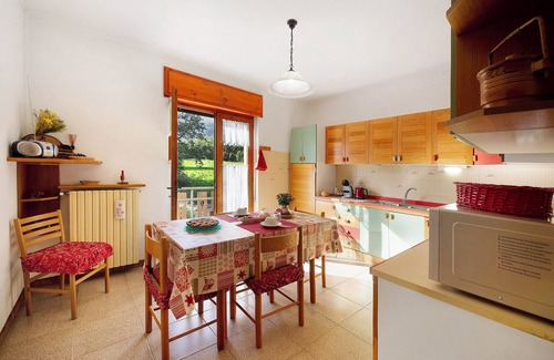 Fabbrica Apartment | Apartment "Maison Lorent" with Mountain View, Balcony & Wi-Fi