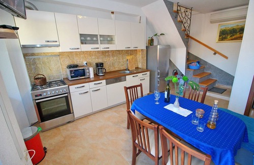 Sobra Apartment | Apartment Mambo , Mljet - Duplex Apartment with Terrace and Sea View