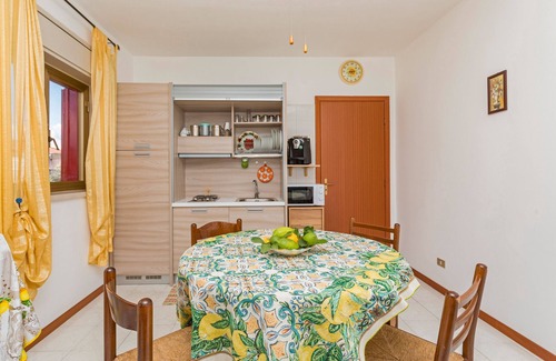 Fondachello Apartment | Apartment 'Mamma Maria' with Mountain View and Balcony