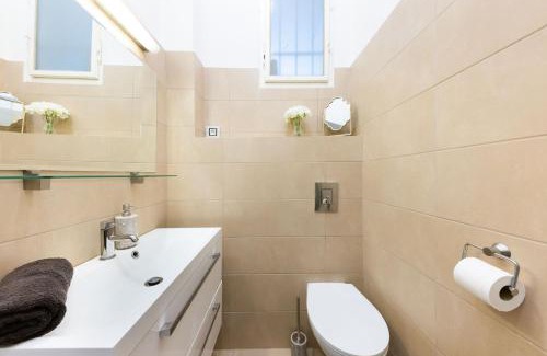 Nove Mesto Apartment | Apartment Manes
