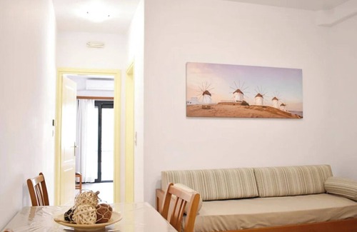 Merichas Apartment | Apartment 'Manolika Studio 5' with Sea View, Wi-Fi and Air Conditioning