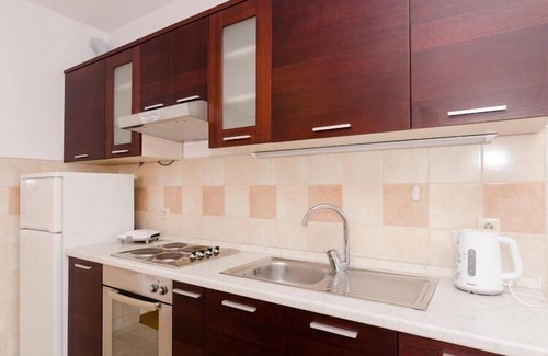 Prijevor Apartment | Apartment Marela- One Bedroom Apartment with Balcony and Sea View