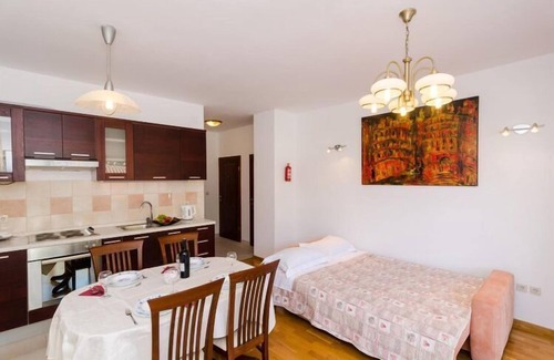 Prijevor Apartment | Apartment Marela- One Bedroom Apartment with Balcony and Sea View