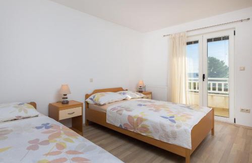 Kastel Kambelovac Apartment | Apartment MareLux
