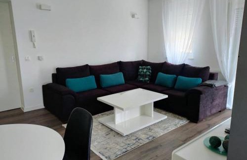 Canton 10 Apartment | Apartment Maria