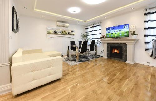 City Center Apartment | Apartment Markovski