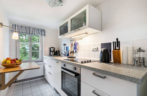 Pellworm Apartment | Apartment 'Mein Haus Ost' with Shared Terrace, Shared Garden and Wi-Fi