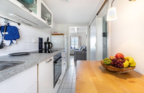 Pellworm Apartment | Apartment 'Mein Haus Ost' with Shared Terrace, Shared Garden and Wi-Fi