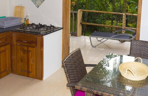 Mare Anglaise Apartment | Apartment Merle for 2 people on Beau Vallon