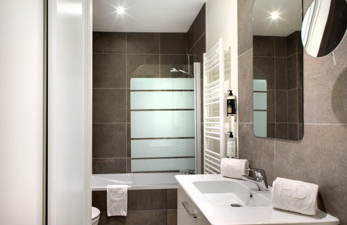 Dijon Centre Ville Apartment | Apartment "MEURSAULT" - Historical Center - 61m2 - 6 people