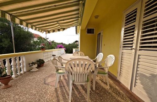 Sutomiscica Apartment | Apartment Mili