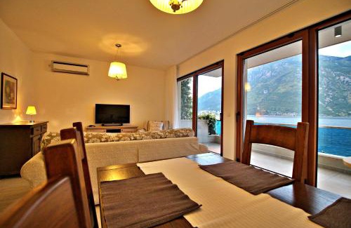 Kotor Municipality Apartment | Apartment MiraMare